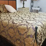 Noz Por Ca... Turismo Em Espaco Rural Alcaria (Leiria)